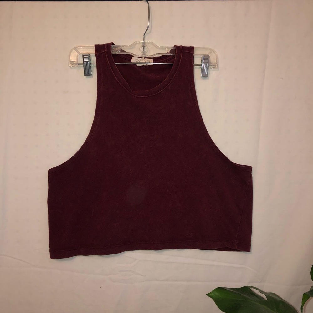 Basic cropped tank!